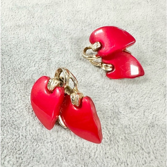 Vintage Claudette Red Thermoset Silver Tone Clip On Earrings - Picture 2 of 3